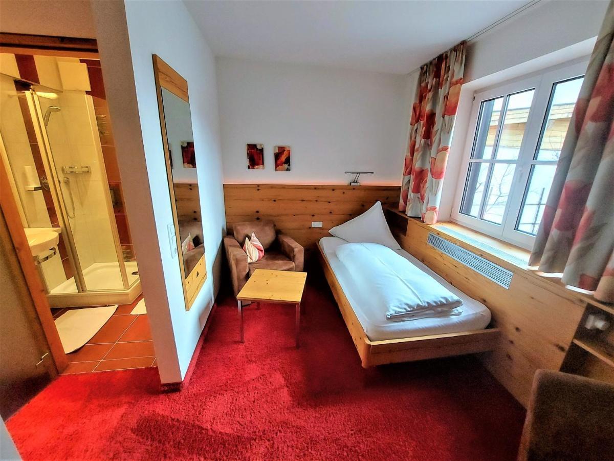 Hotel Flatscher Stuhlfelden Eksteriør bilde